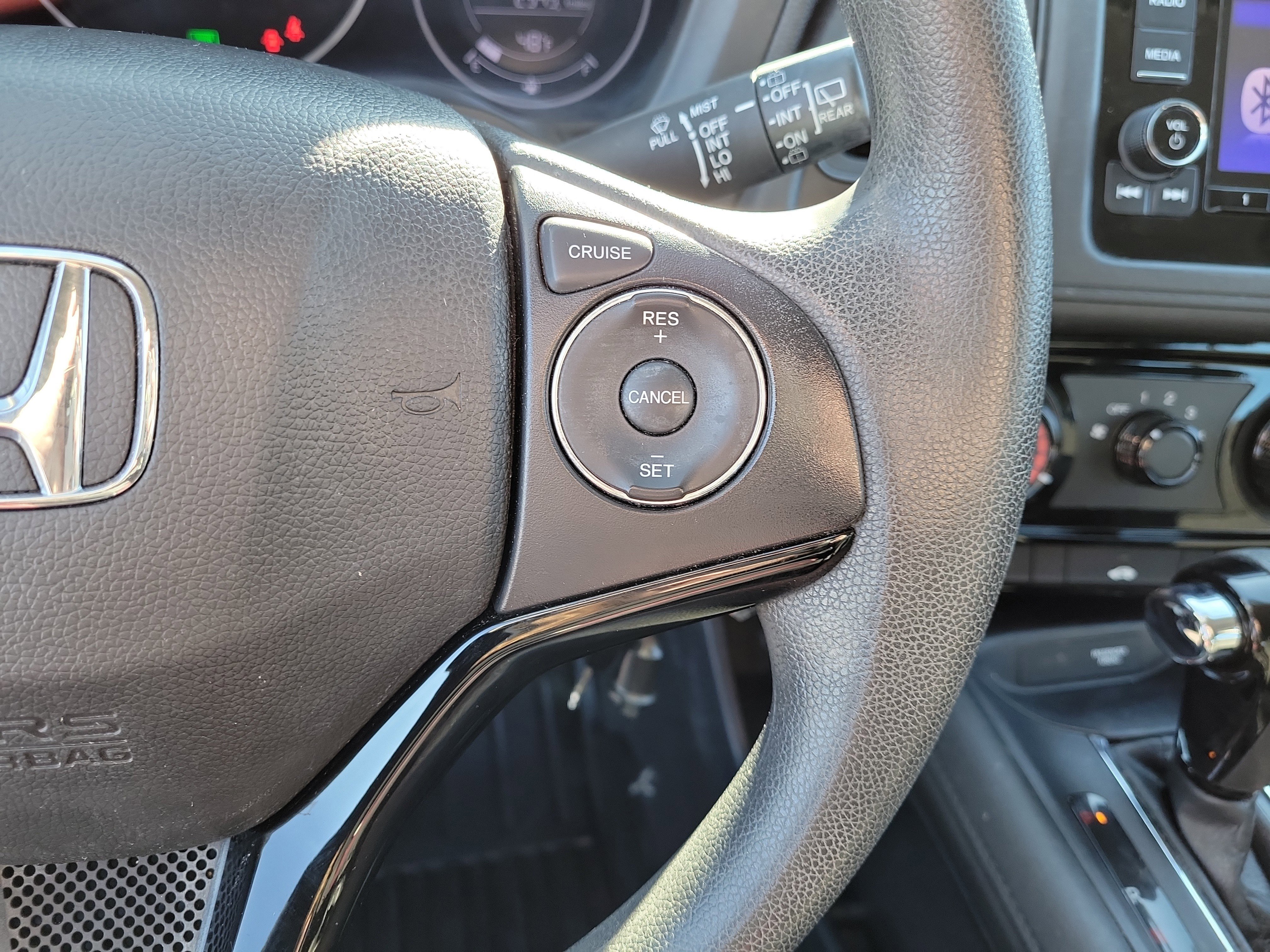 Used 2021 Honda HR-V LX image 23