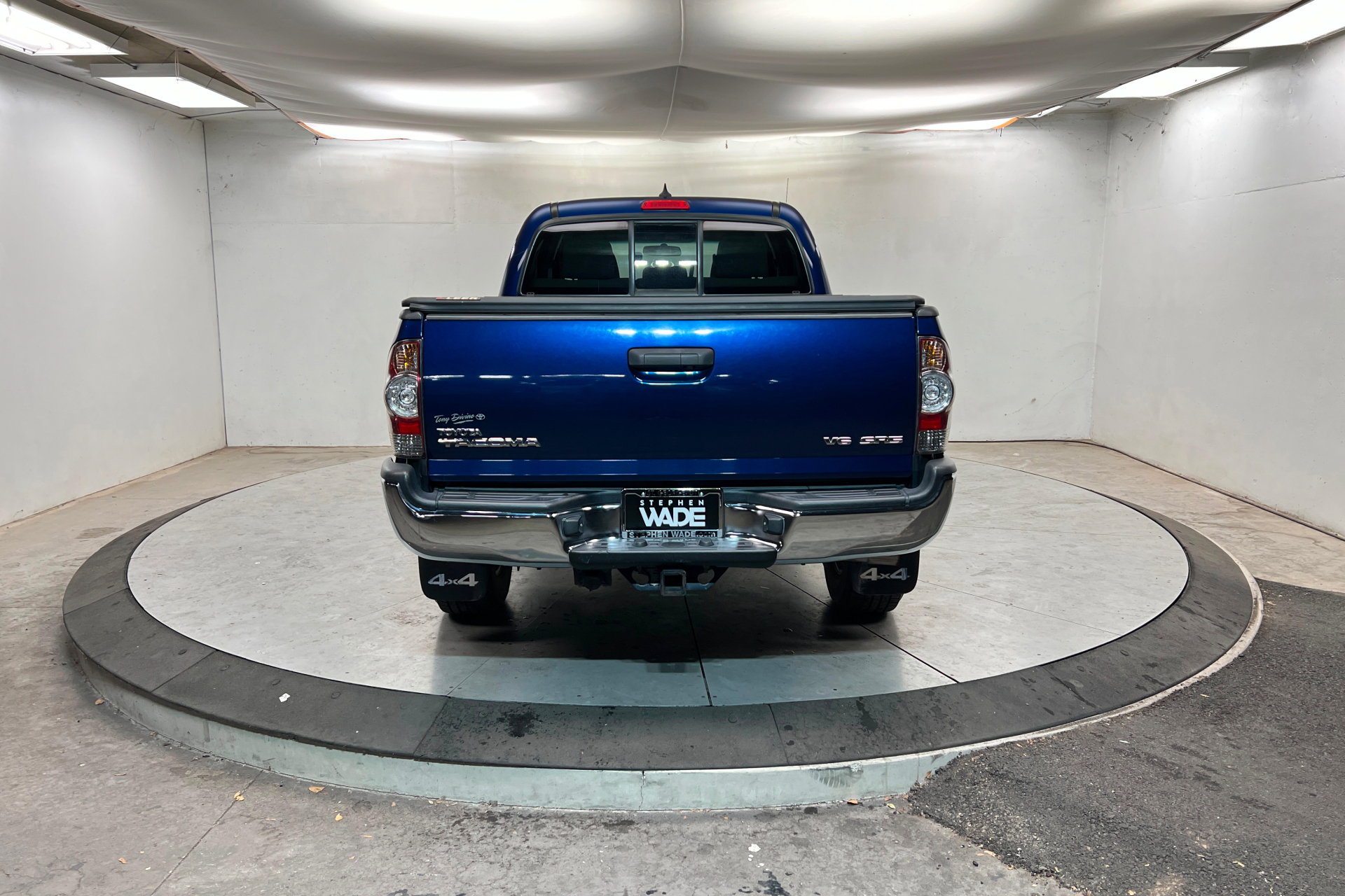 Used 2015 Toyota Tacoma Double Cab 4x4 SR5 V6 Long Bed image 5