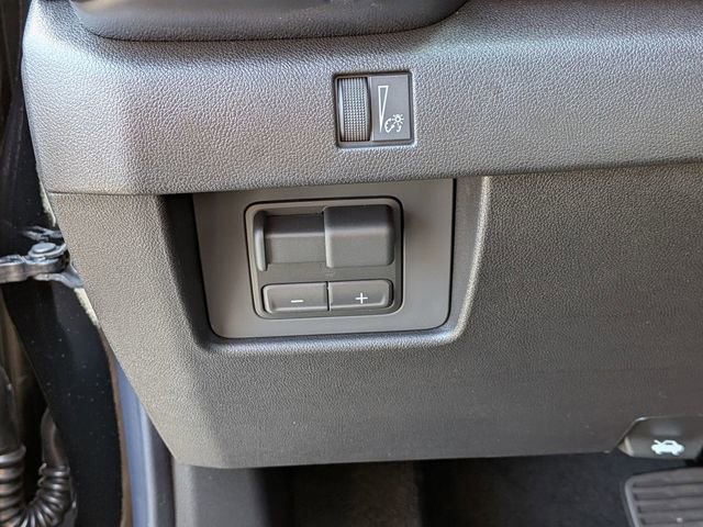 New 2026 GMC Canyon AT4 AWD/4WD image 14