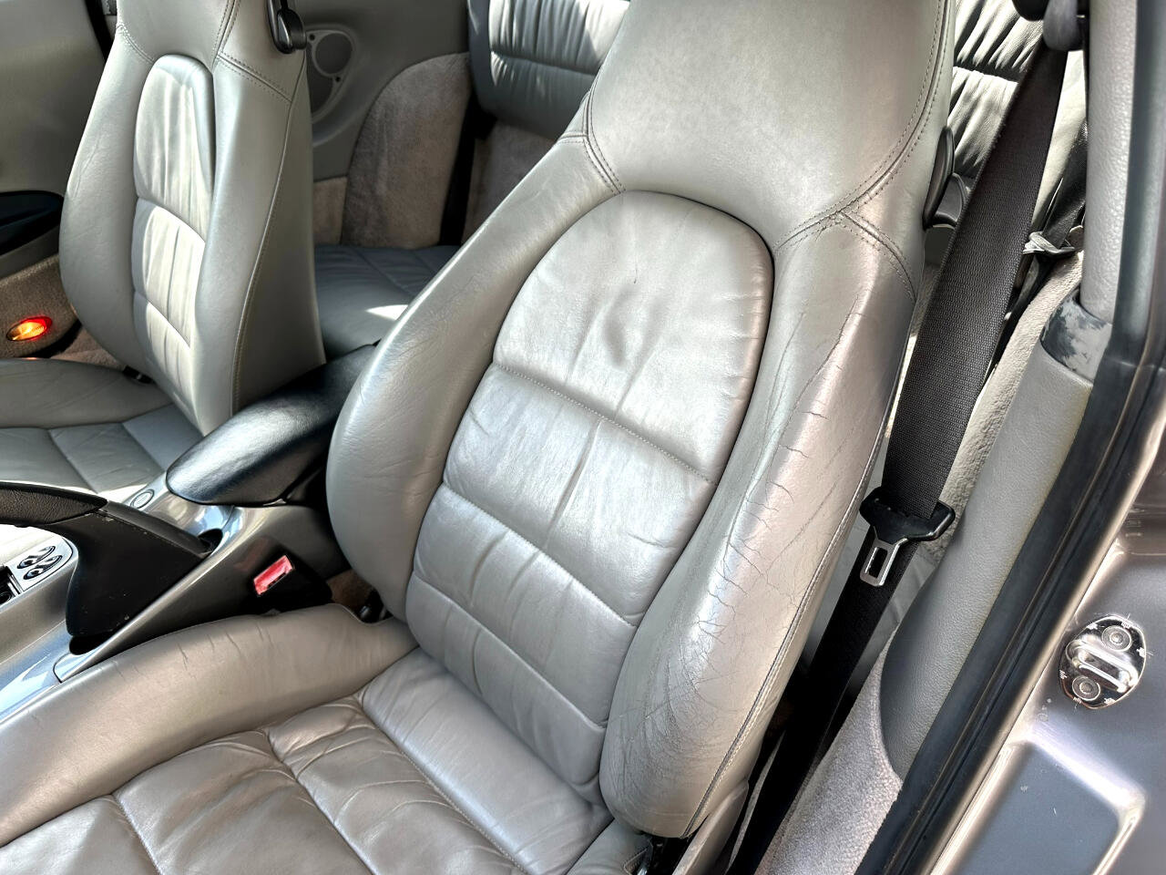 Used 2001 Porsche 911 Carrera image 24