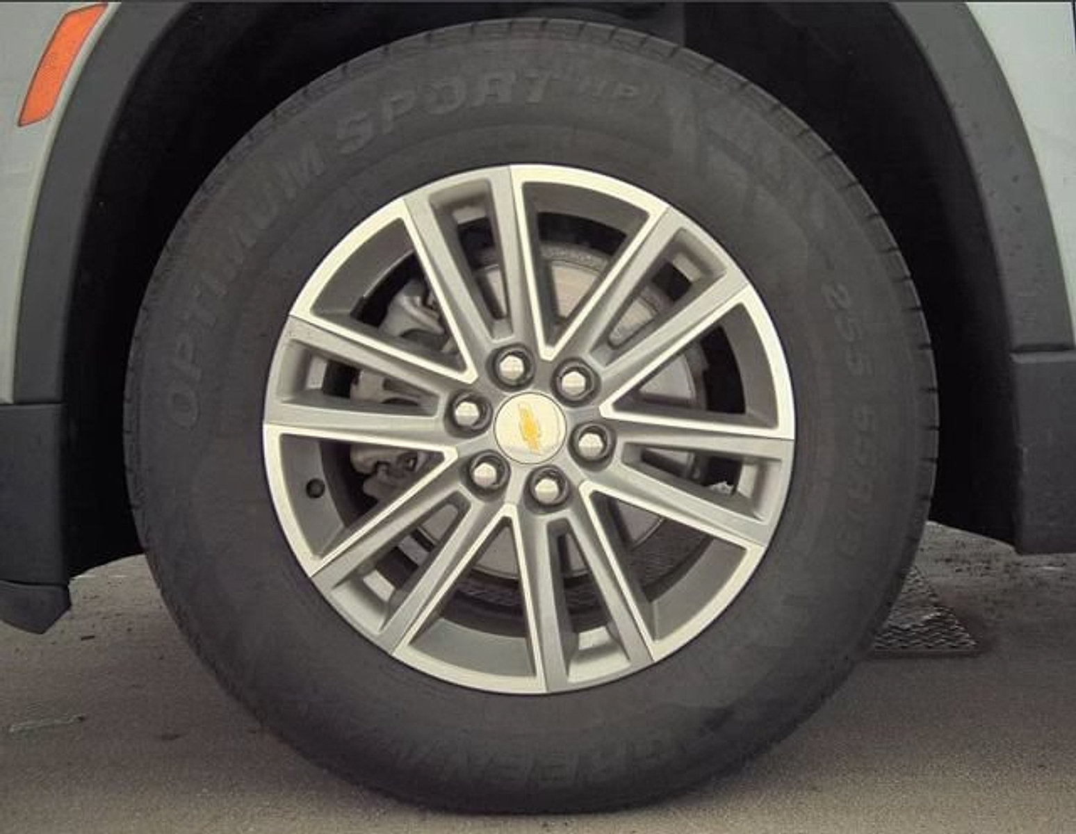 Certified 2023 Chevrolet Traverse LT AWD/4WD image 23