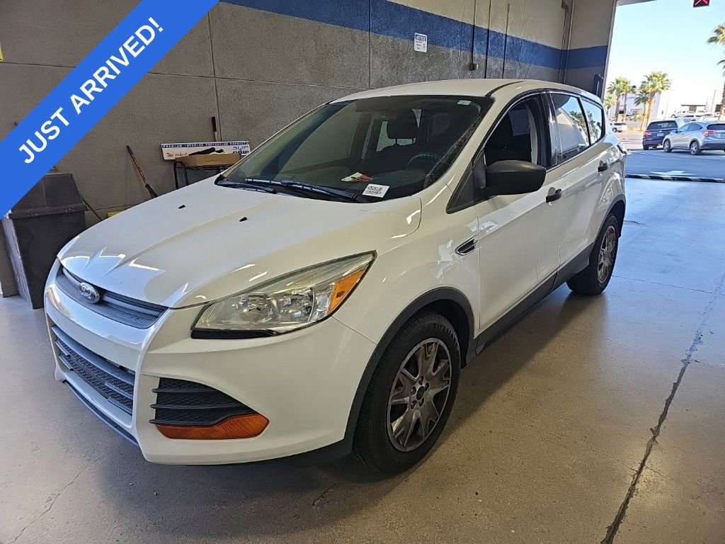 Used 2016 Ford Escape S FWD image 1