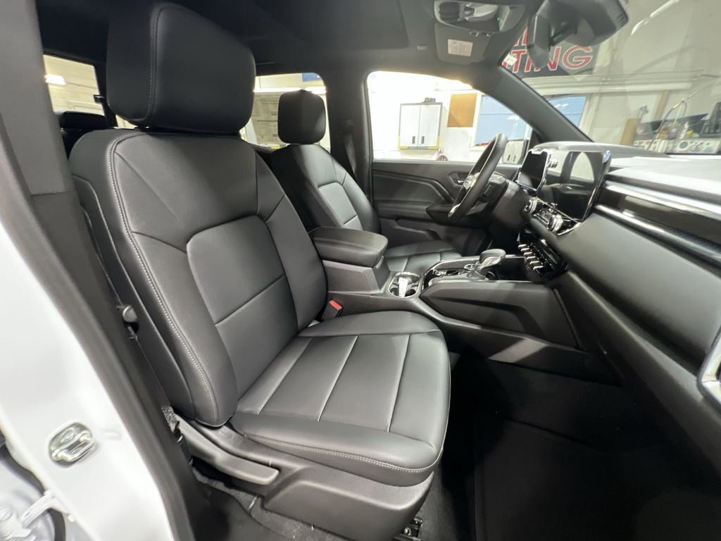 New 2026 GMC Canyon Elevation w/ Convenience Package image 29