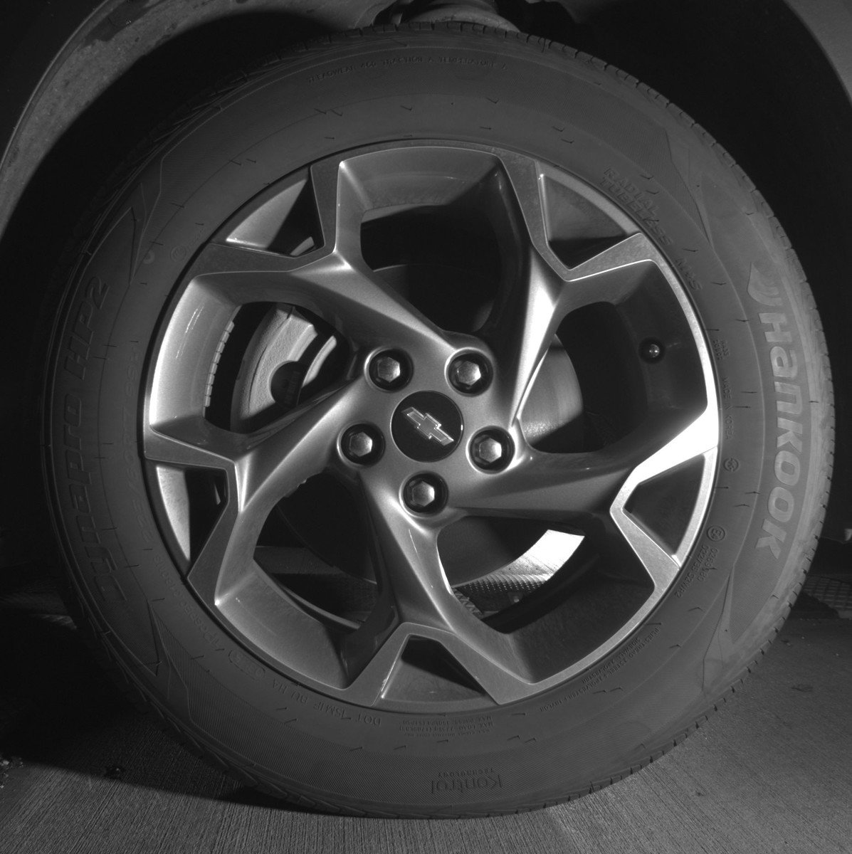 Used 2025 Chevrolet Trax LT FWD image 12