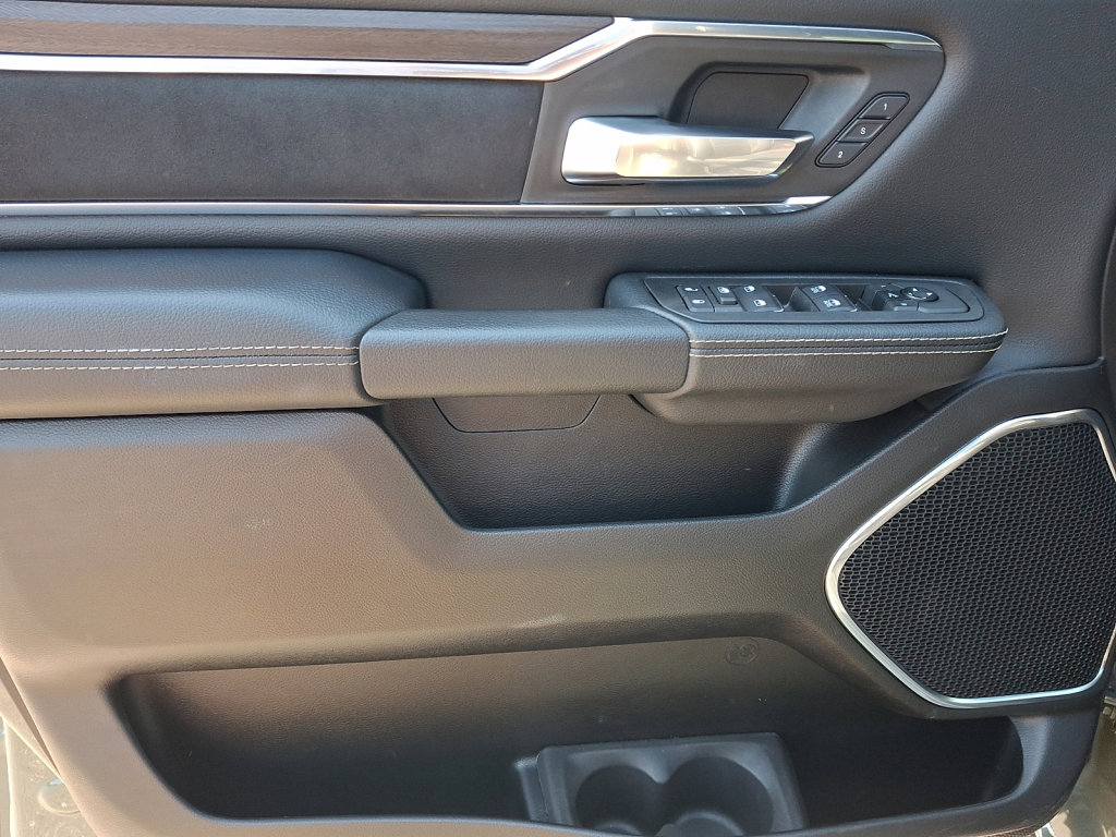 Certified 2026 RAM 1500 Laramie AWD/4WD image 23