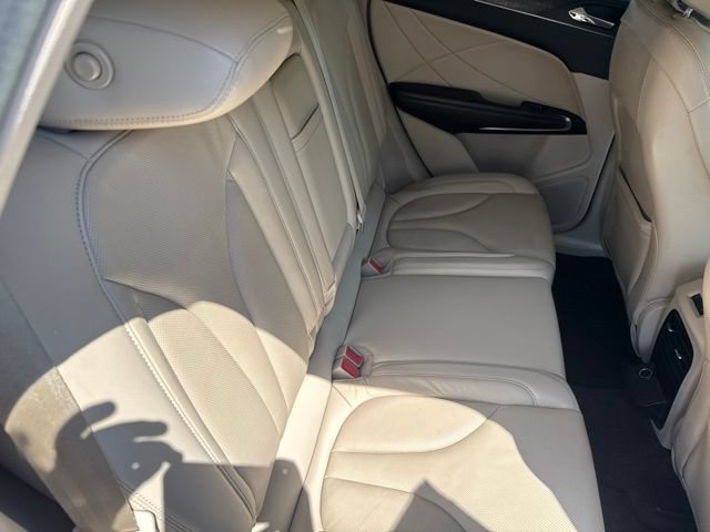 Used 2017 Lincoln MKC Reserve w/ Lincoln MKC Climate Package FWD image 23