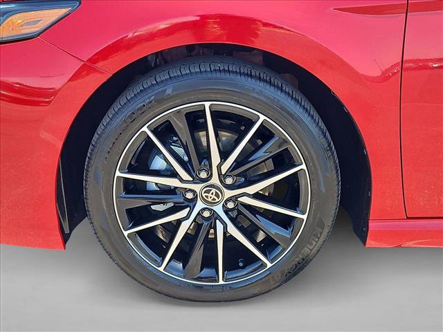 Used 2024 Toyota Camry SE FWD image 30