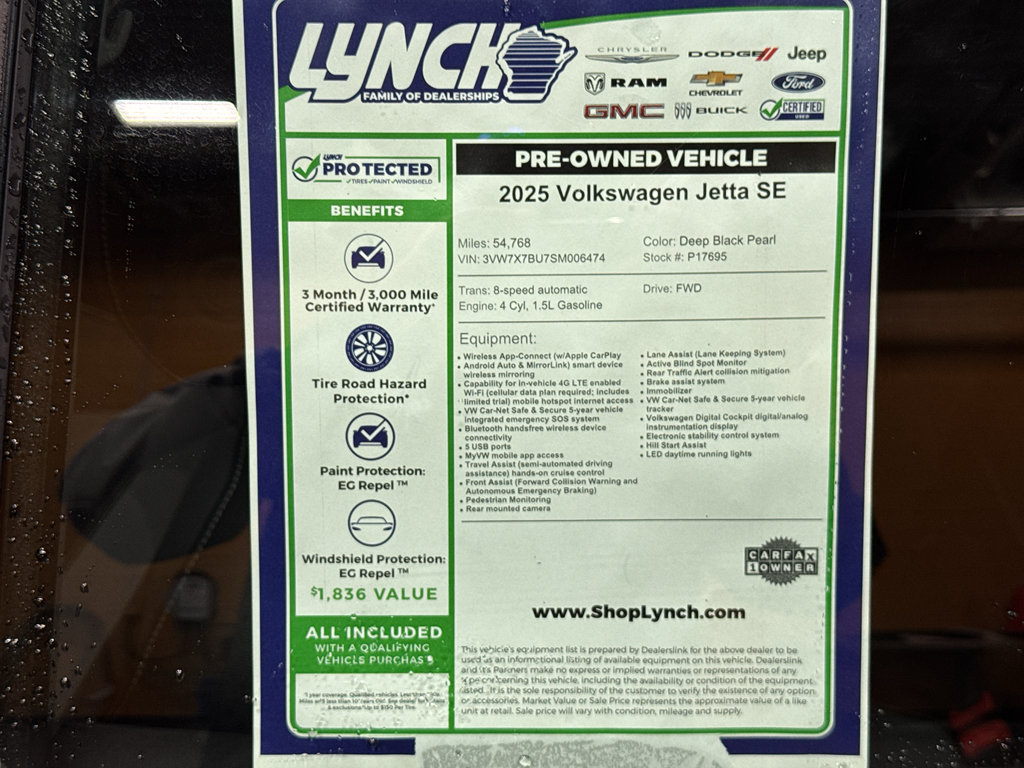Used 2025 Volkswagen Jetta SE FWD image 33