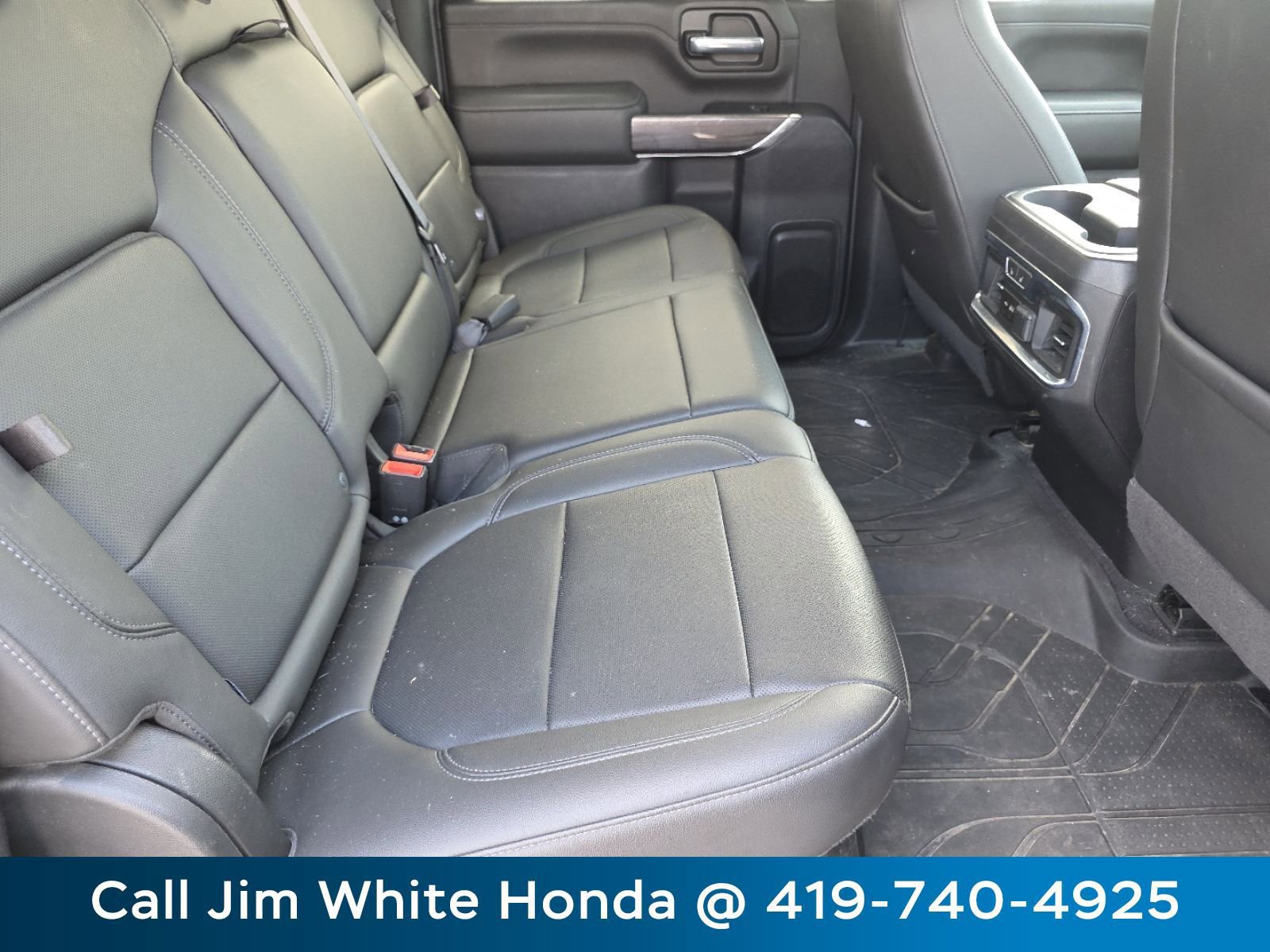 Used 2020 Chevrolet Silverado 2500 LTZ w/ LTZ Plus Package AWD/4WD image 23