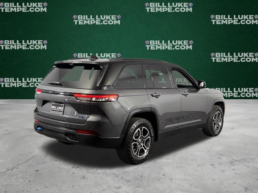 Used 2023 Jeep Grand Cherokee Trailhawk w/ Advanced Protech Group II image 8