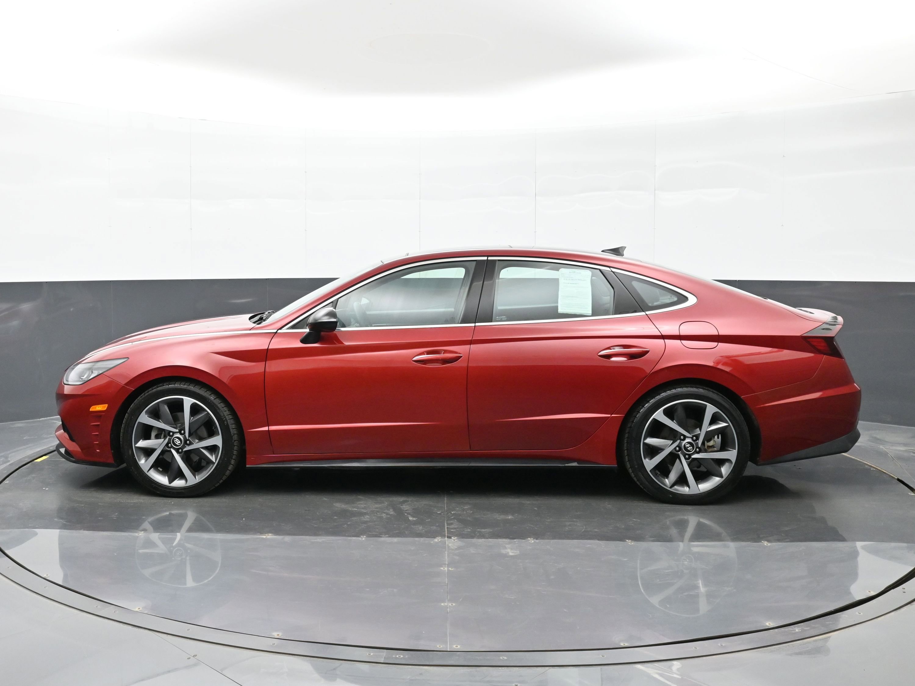 Used 2023 Hyundai Sonata SEL Plus FWD image 9