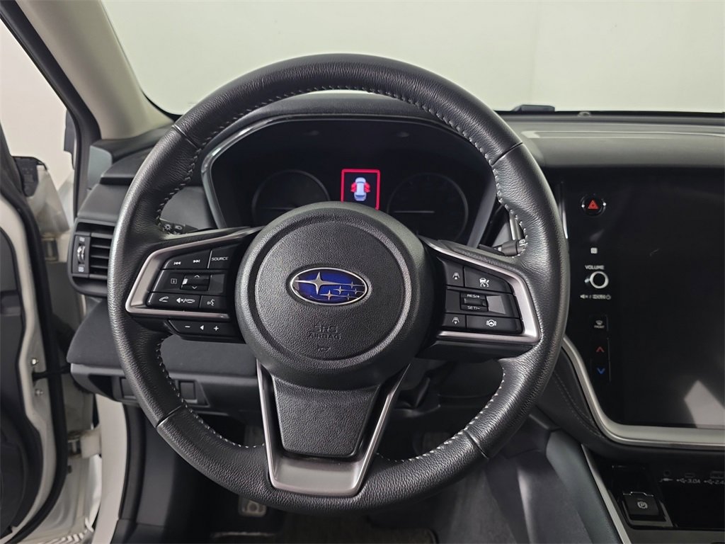 Used 2025 Subaru Outback Premium image 10