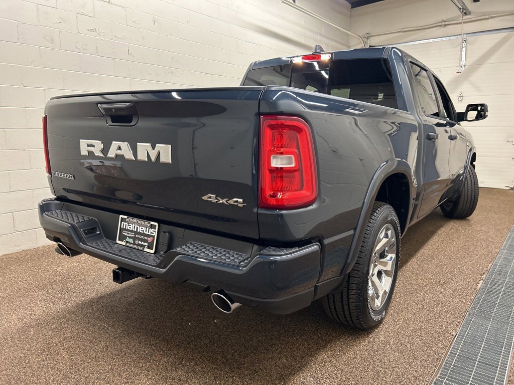 New 2026 RAM 1500 4x4 Crew Cab image 2
