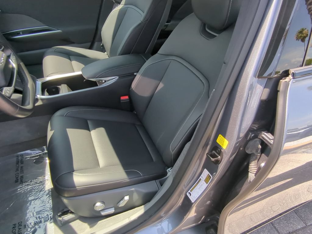 Used 2024 Lucid Air Pure RWD image 21