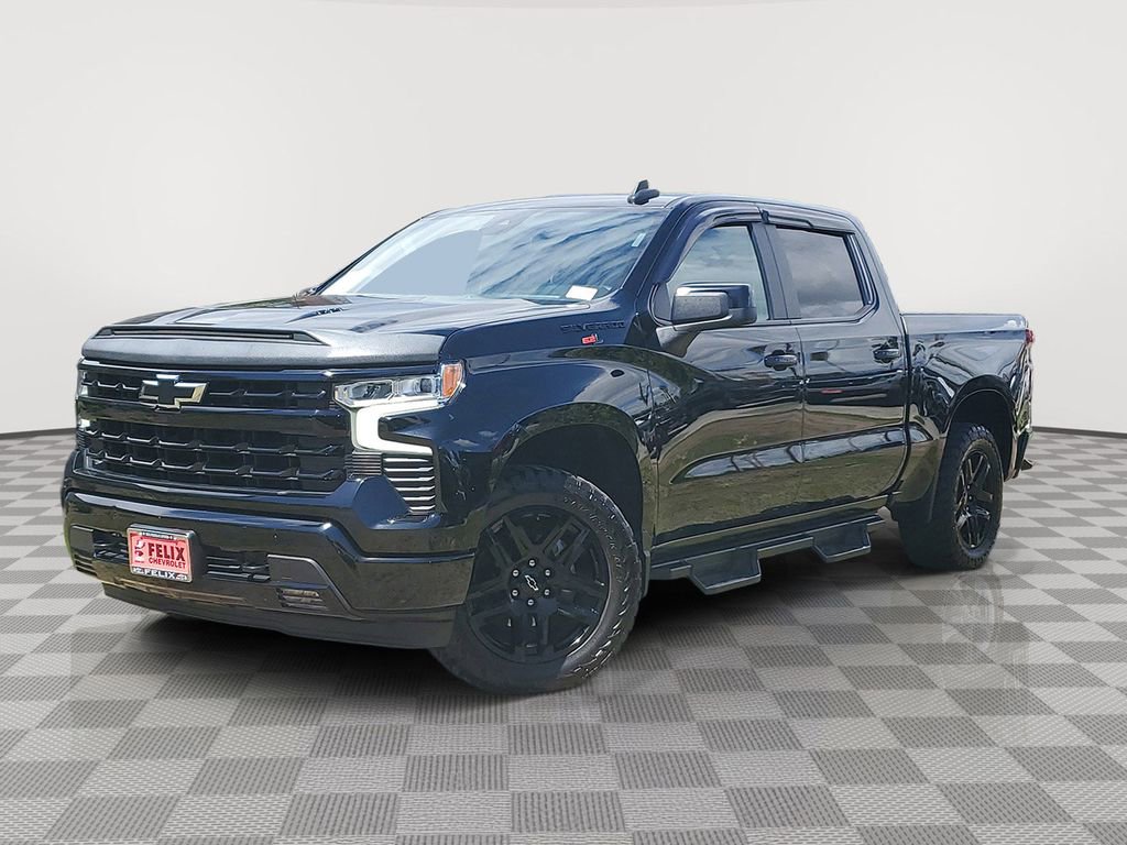 Used 2023 Chevrolet Silverado 1500 RST w/ Convenience Package II AWD/4WD image 2