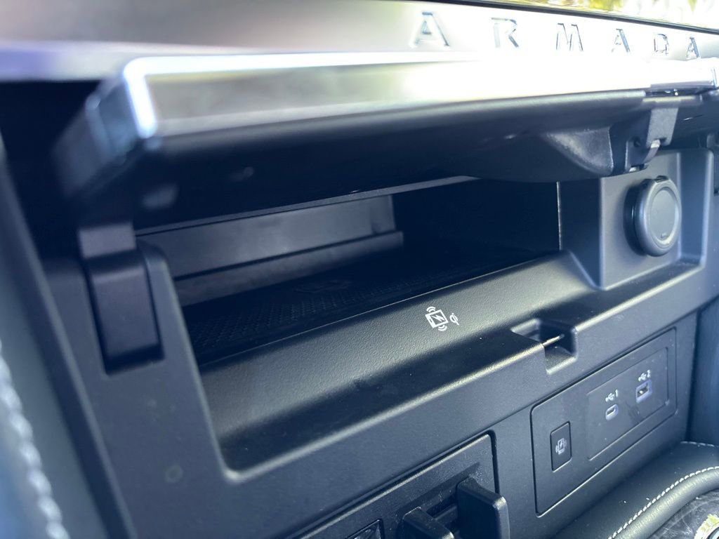 Used 2022 Nissan Armada Platinum w/ Captain's Chairs Package image 39