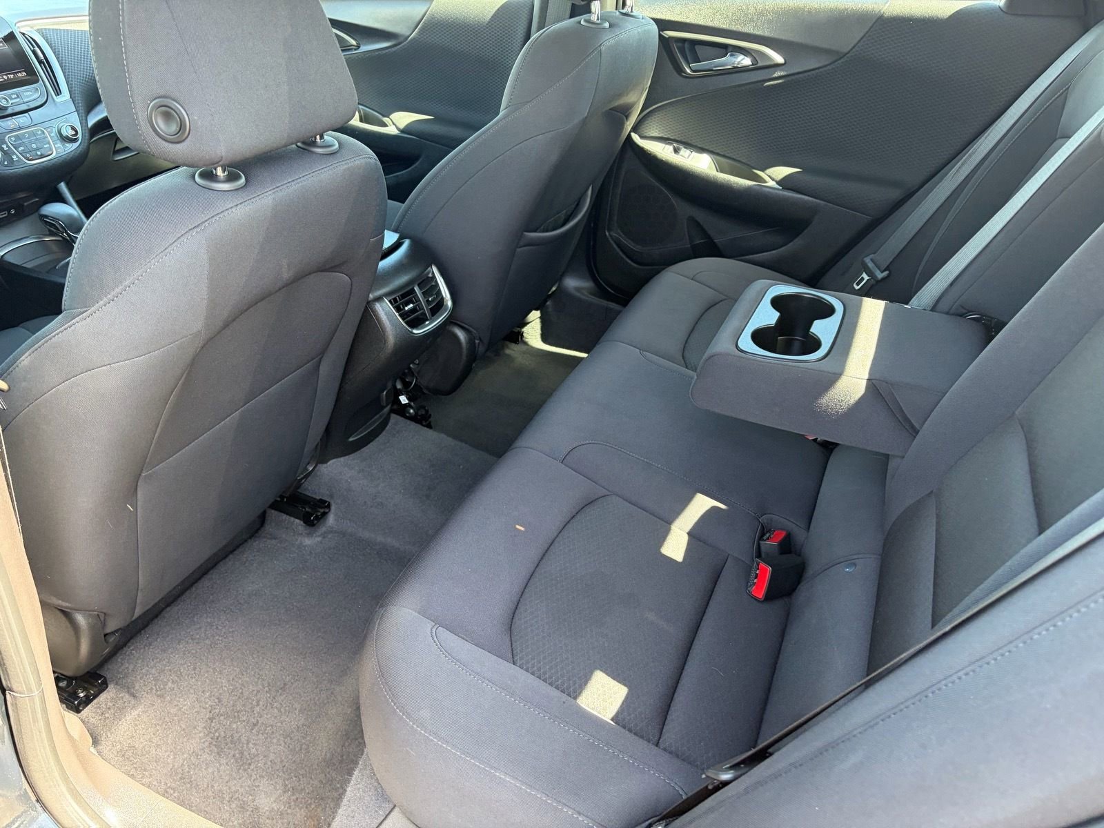 Used 2023 Chevrolet Malibu LT FWD image 25