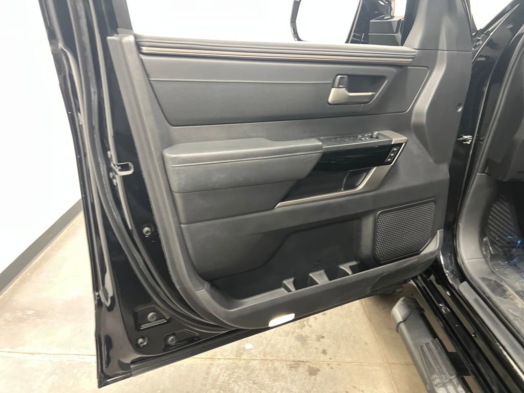 Used 2024 Toyota Tundra Limited image 12