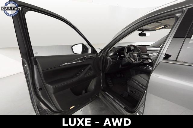 Used 2023 INFINITI QX60 Luxe image 10