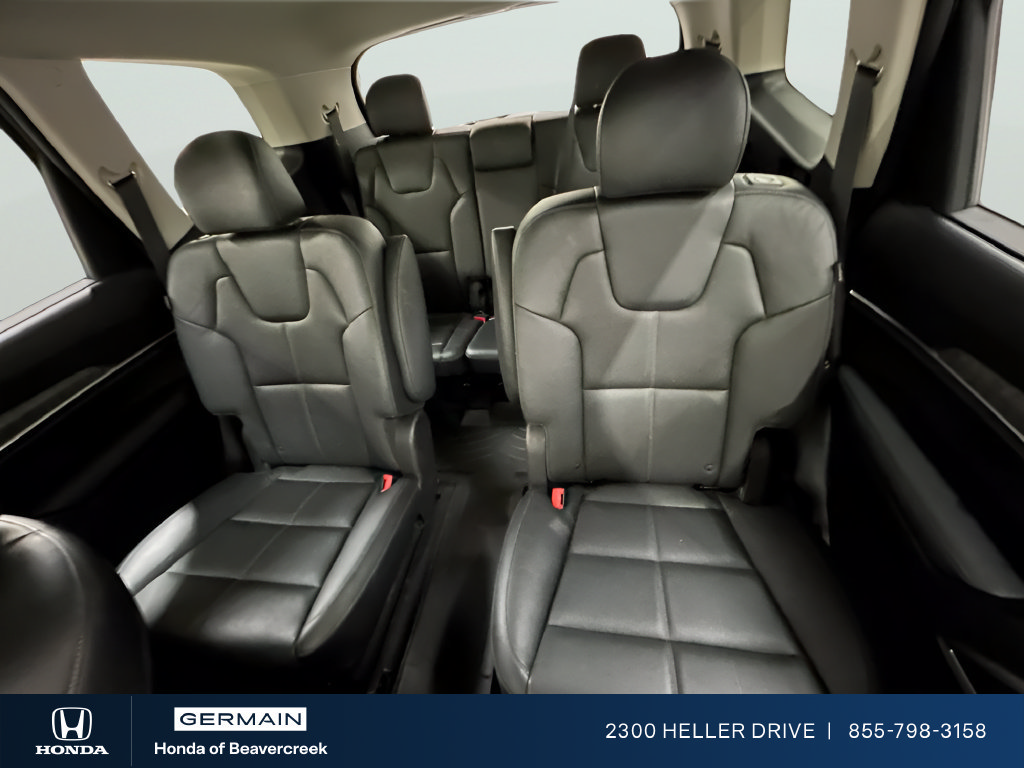 Used 2023 Kia Telluride EX w/ EX Captain's Chair Package AWD/4WD image 23