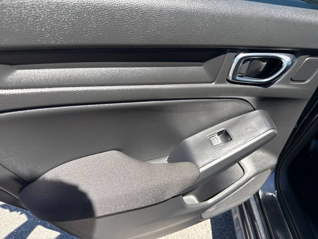 Used 2025 Honda Civic Sport image 16
