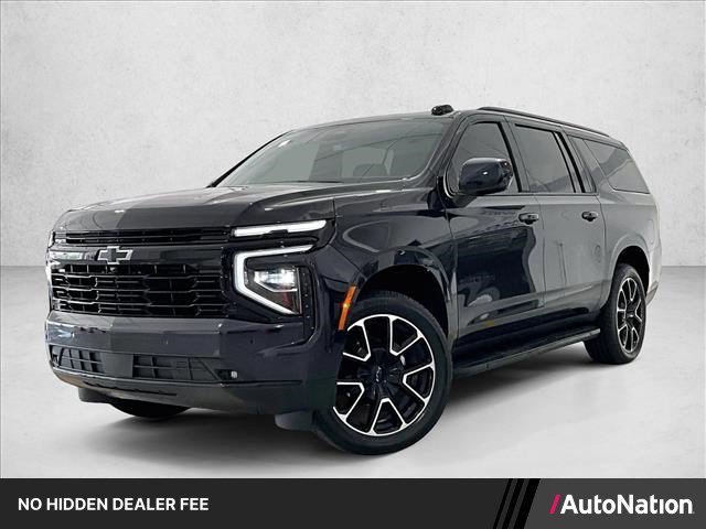 Used 2025 Chevrolet Suburban RST RWD image 1