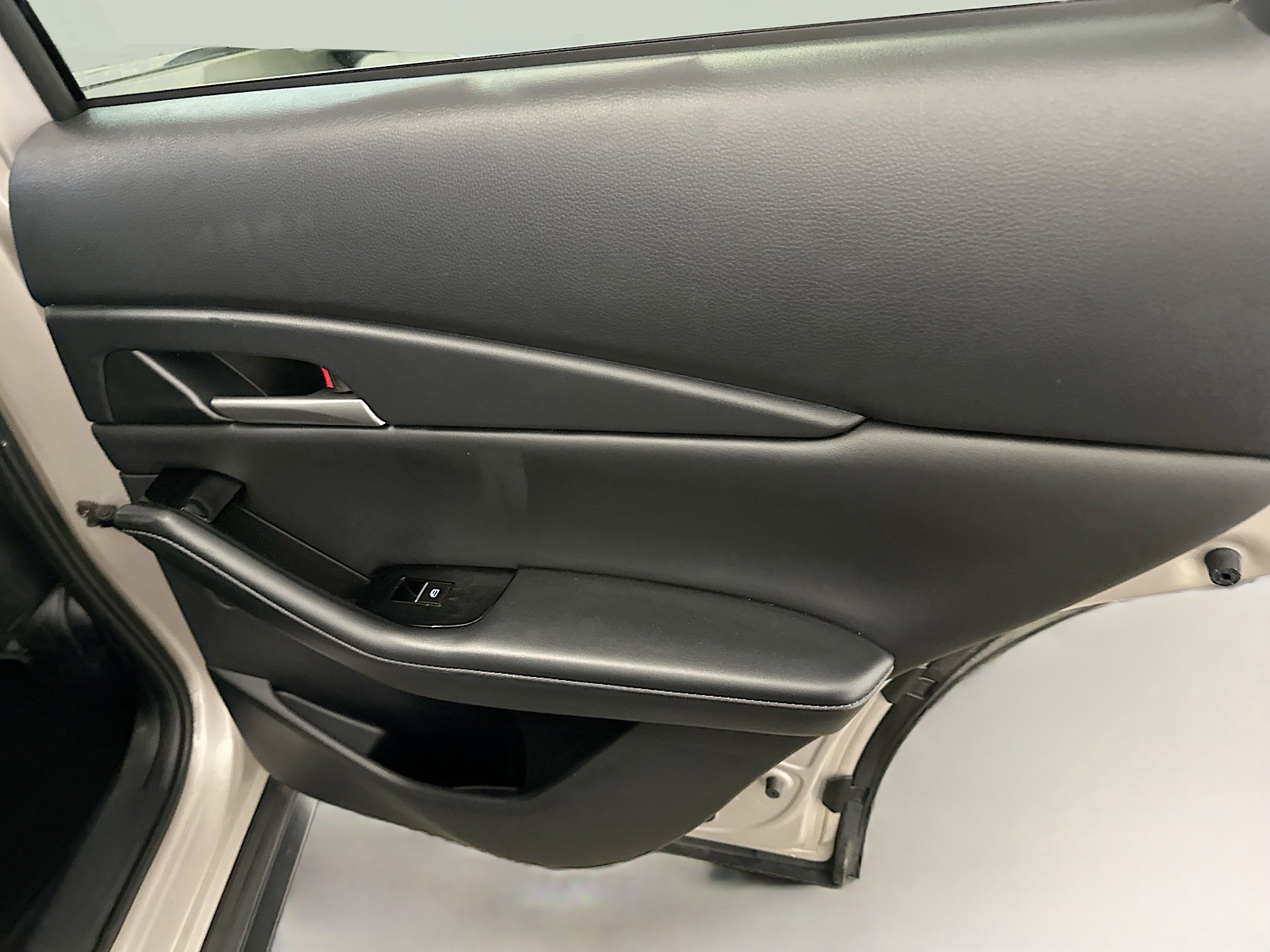 Used 2024 MAZDA CX-30 AWD 2.5 S w/ Select Sport Pkg image 32