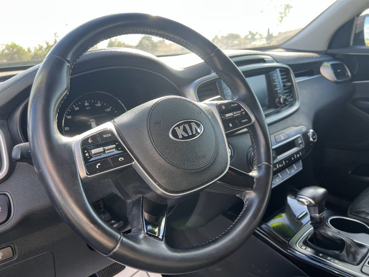 Used 2019 Kia Sorento EX image 21