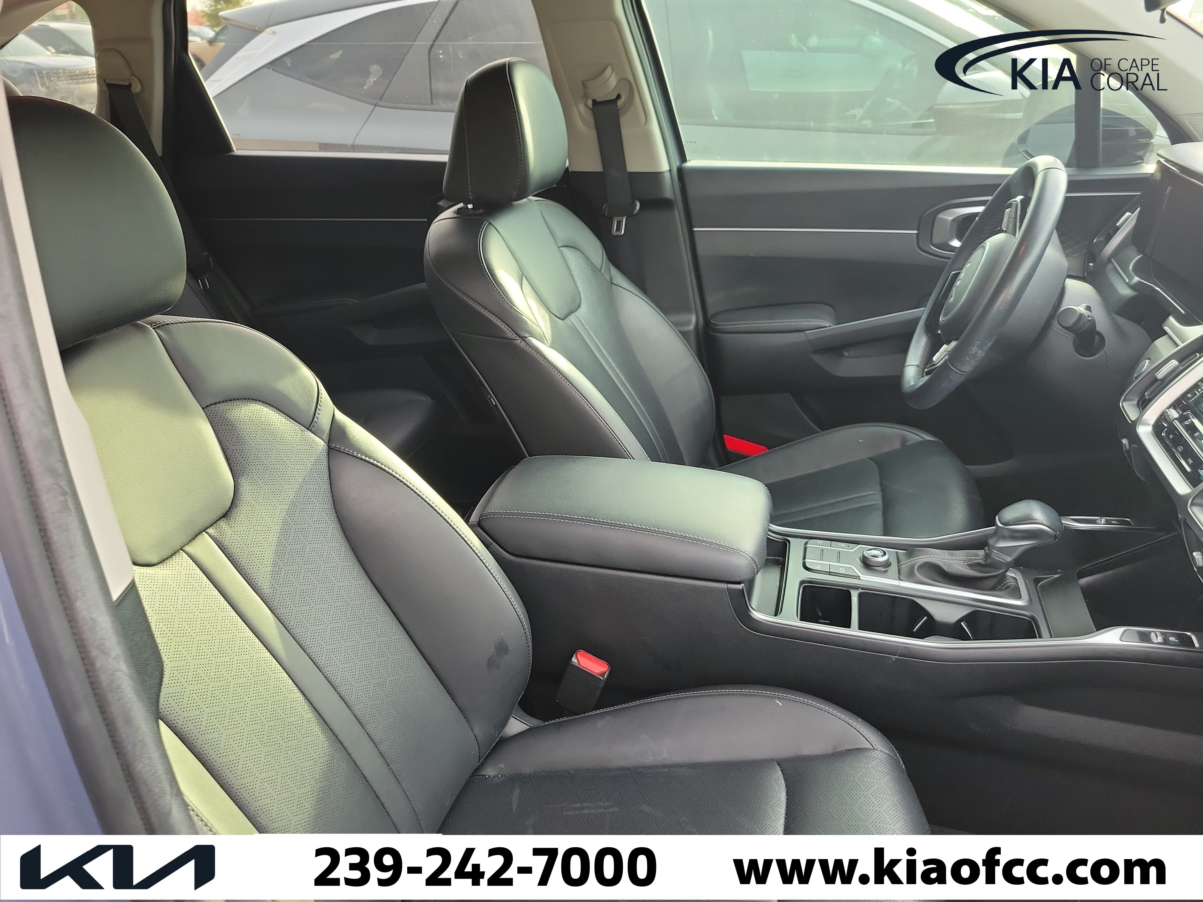 Certified 2023 Kia Sorento S FWD image 8