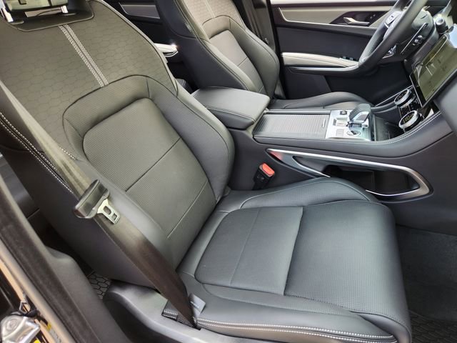 Used 2026 Jaguar F-PACE R-Dynamic S image 11