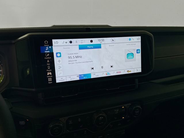 New 2025 Jeep Gladiator Sport w/ Premium Package image 15