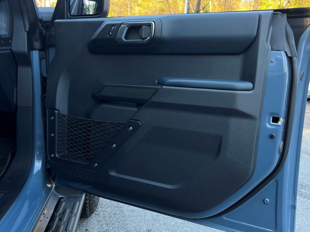 Used 2025 Ford Bronco Heritage Edition image 9