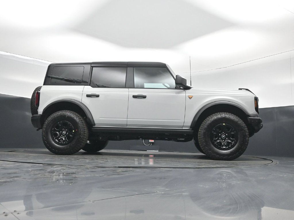 New 2026 Ford Bronco Badlands AWD/4WD image 44