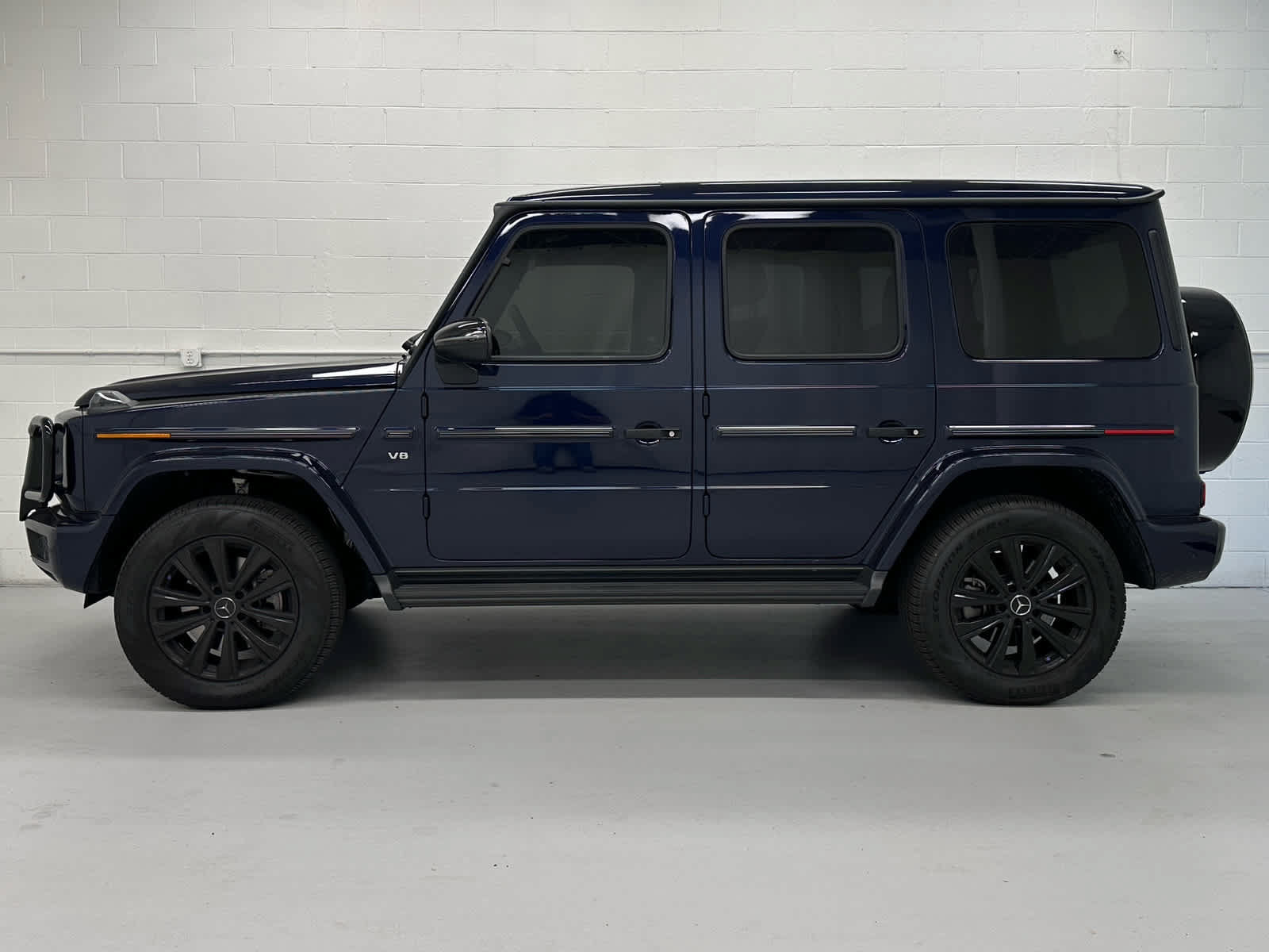Used 2024 Mercedes-Benz G 550 w/ Night Package image 3