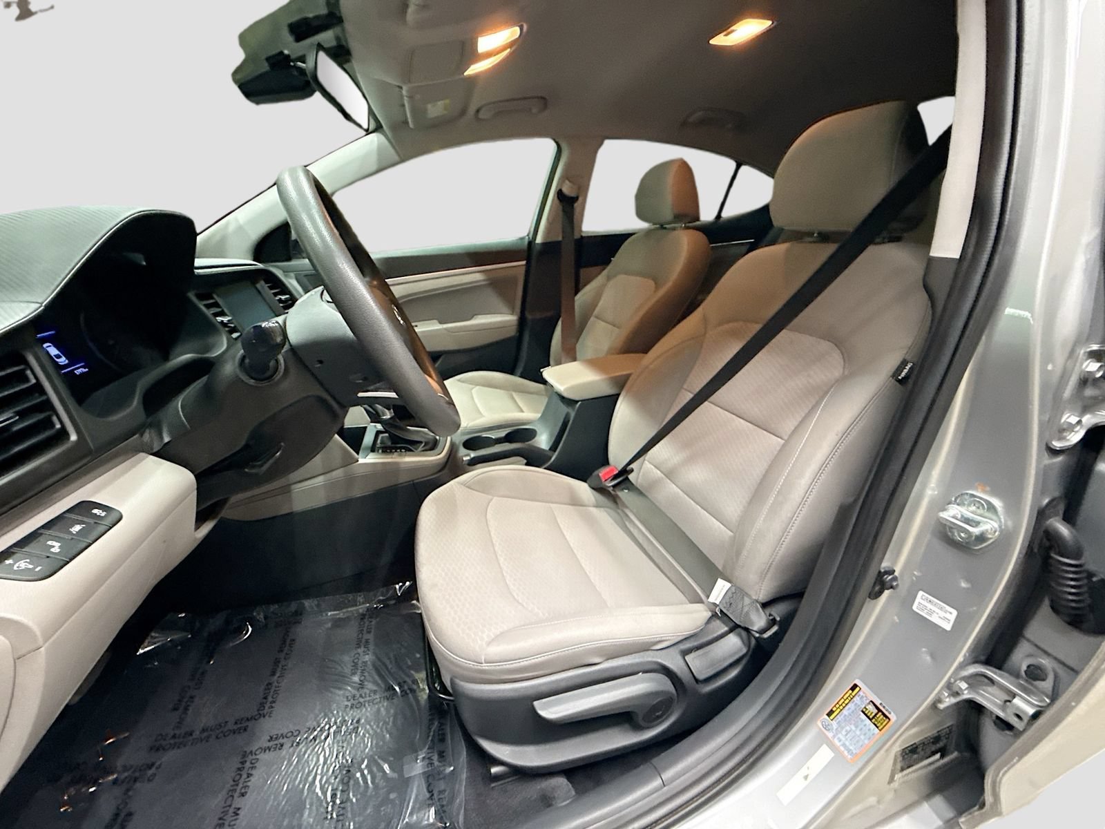 Used 2020 Hyundai Elantra SEL FWD image 21