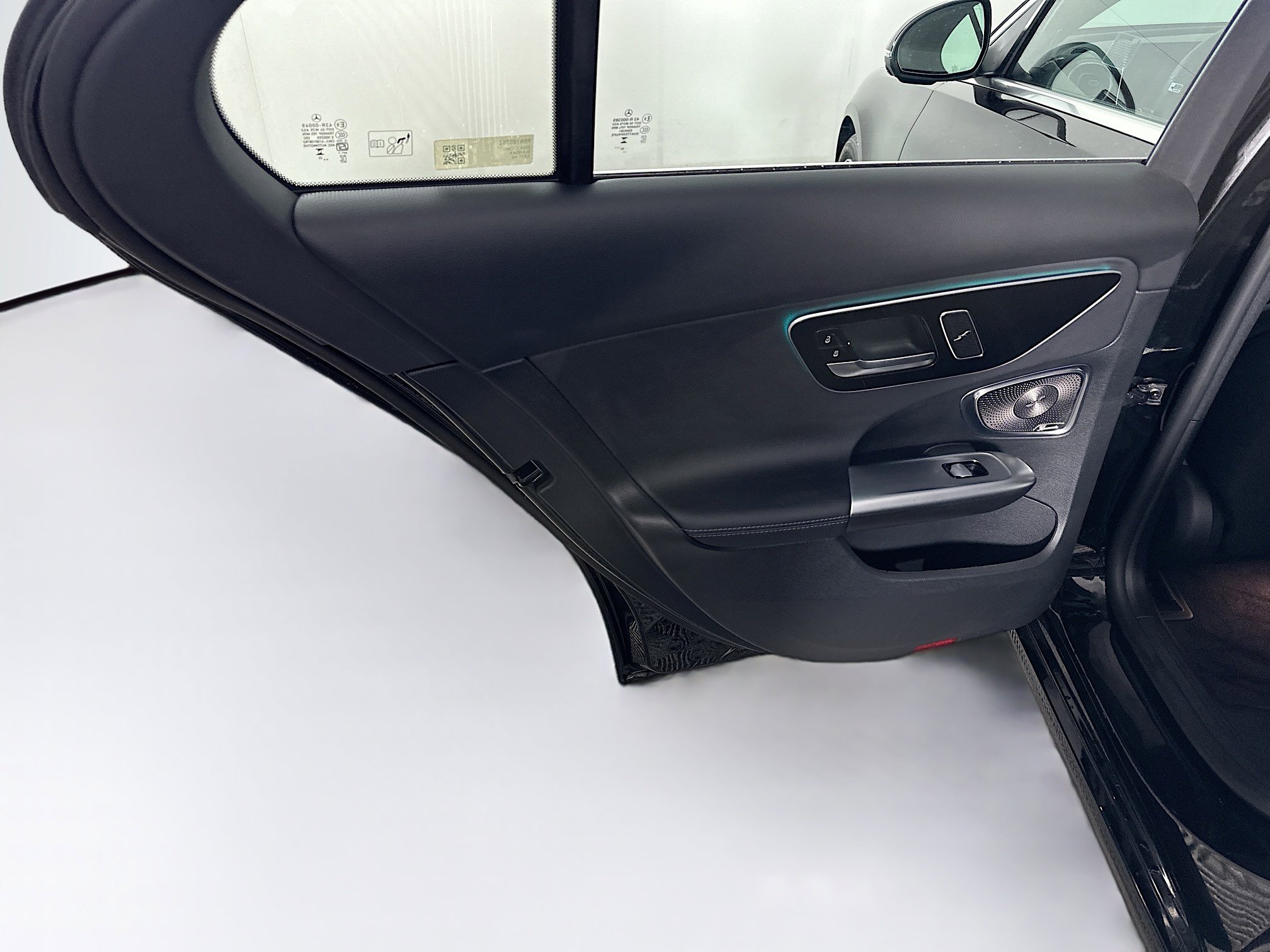 Used 2024 Mercedes-Benz C 300 4MATIC Sedan image 28