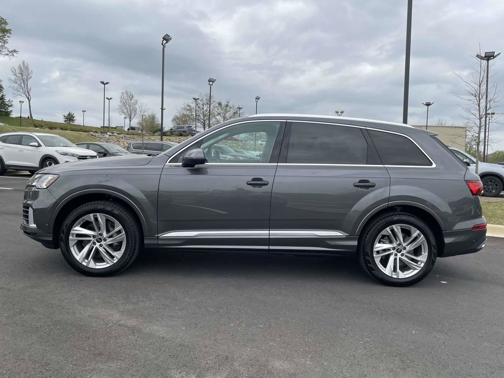 Used 2024 Audi Q7 3.0T Premium Plus AWD/4WD image 6