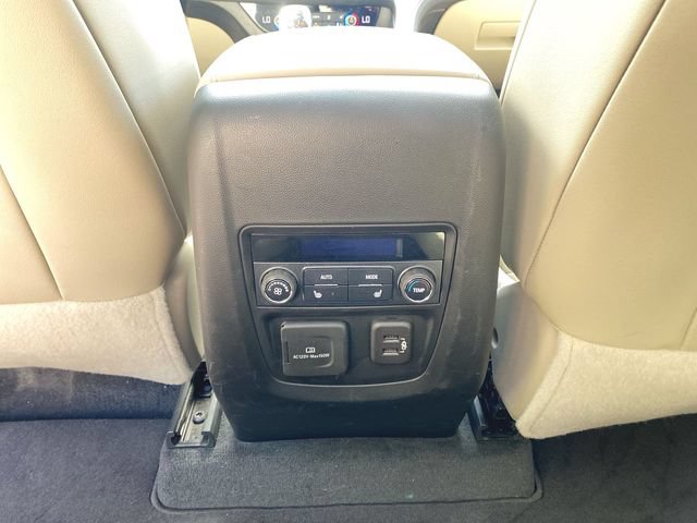 Used 2020 Buick Enclave Premium w/ Sun and Sites Package AWD/4WD image 22