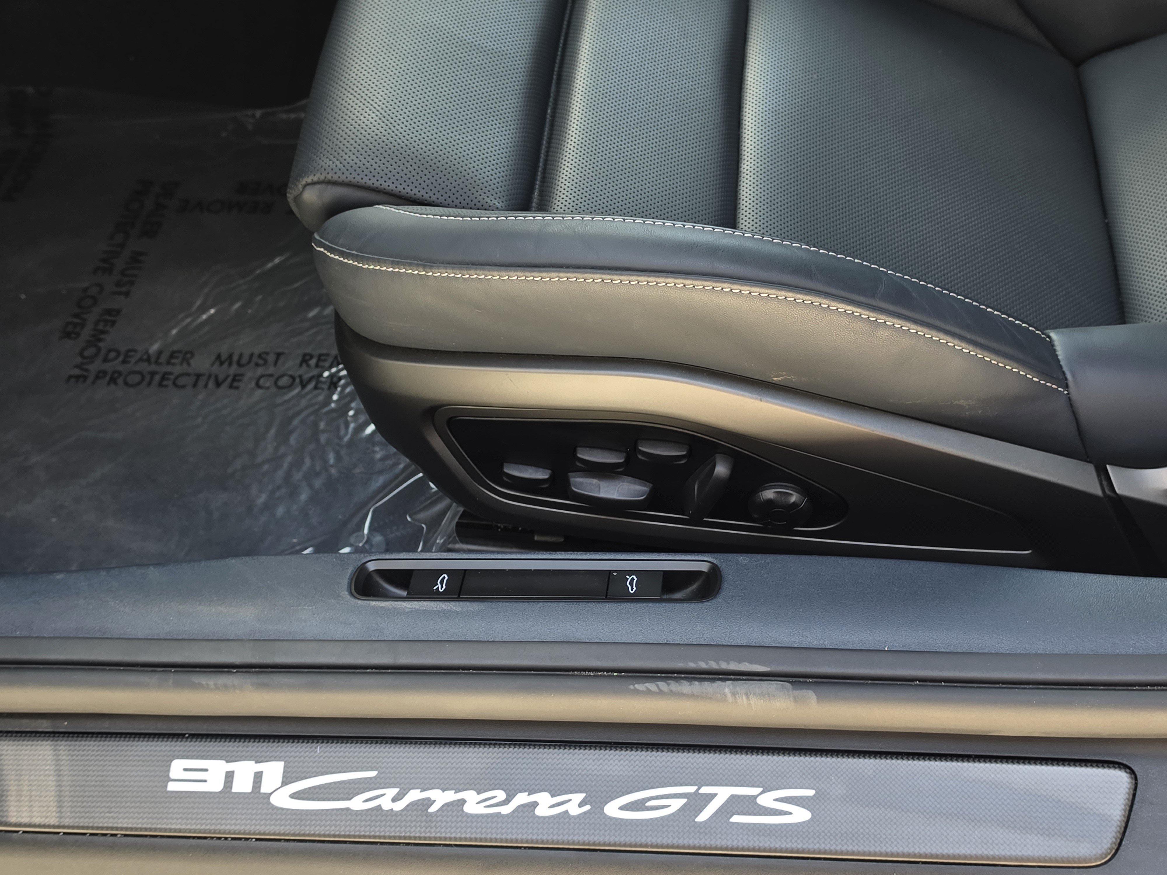 Certified 2025 Porsche 911 Carrera 4 GTS AWD/4WD image 16