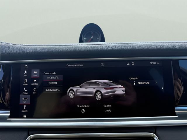 Used 2018 Porsche Panamera 4 AWD/4WD image 25