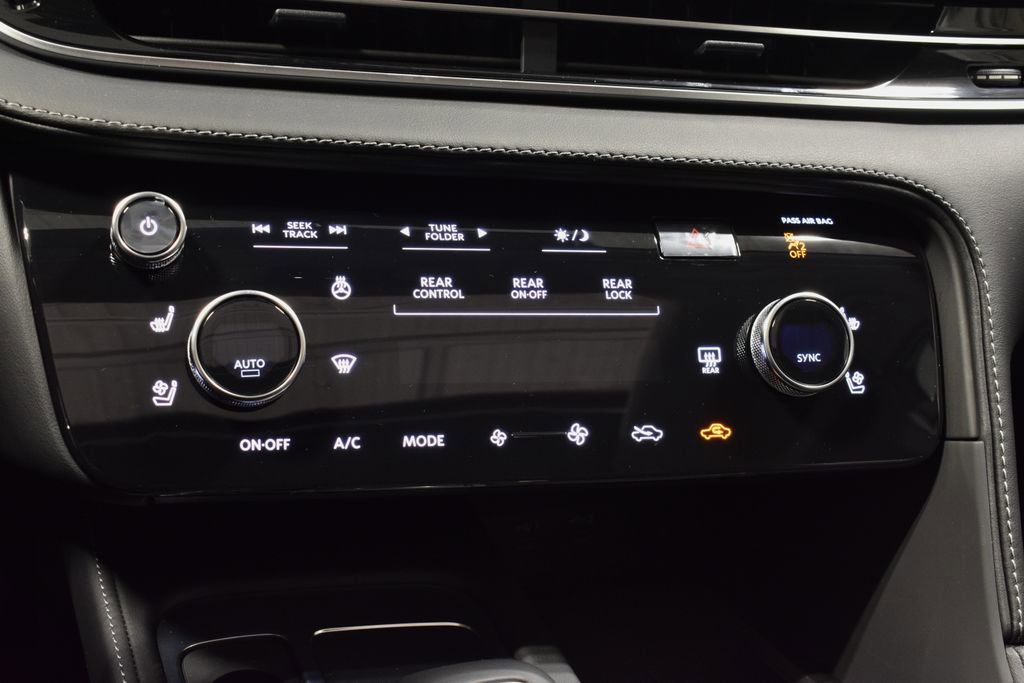 New 2026 INFINITI QX60 Luxe w/ Family Package image 25