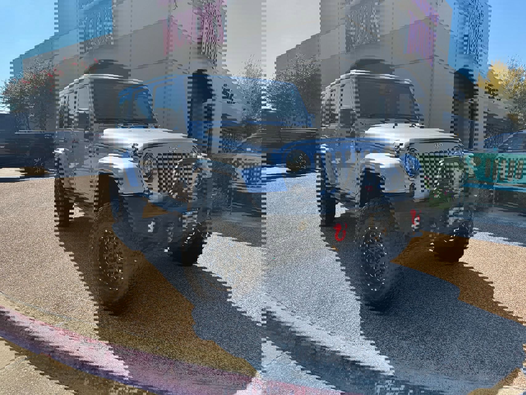 Used 2013 Jeep Wrangler Unlimited Sahara w/ Connectivity Group image 1