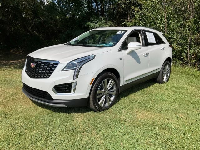 Used 2025 Cadillac XT5 Premium Luxury FWD image 1