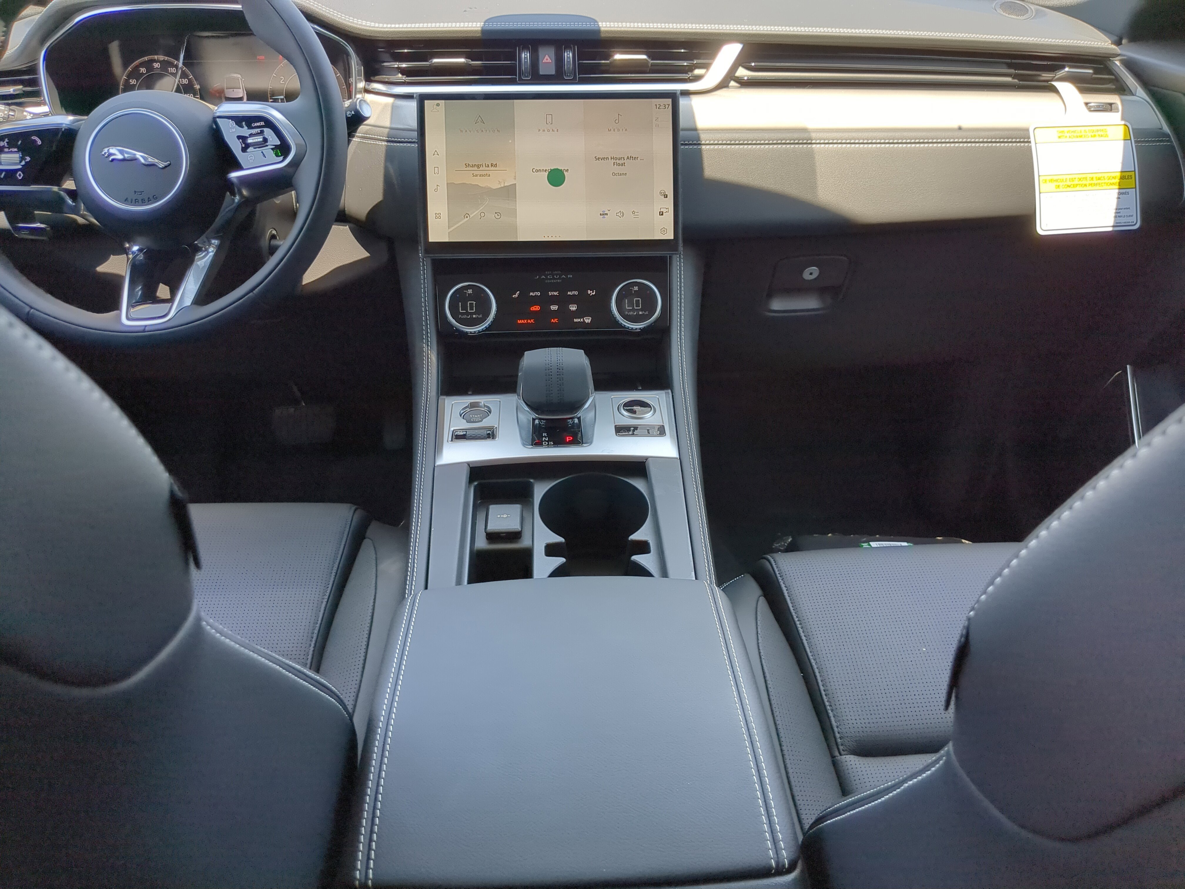 New 2026 Jaguar F-PACE R-Dynamic S image 16