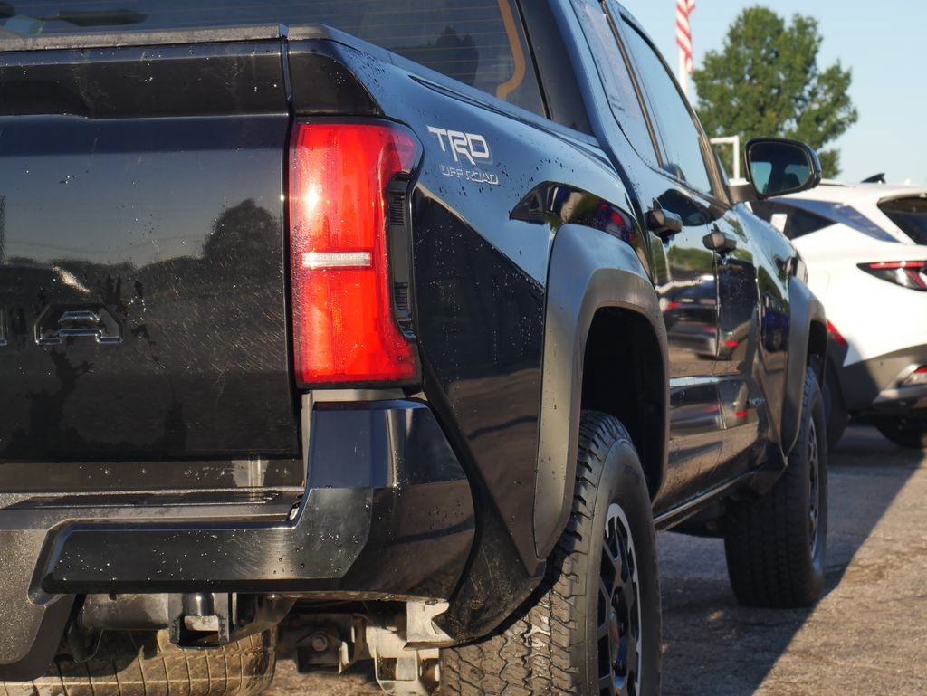 Used 2024 Toyota Tacoma TRD Off-Road AWD/4WD image 19