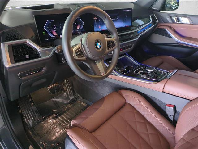 Used 2027 BMW X7 xDrive40i w/ M Sport Package AWD/4WD image 10
