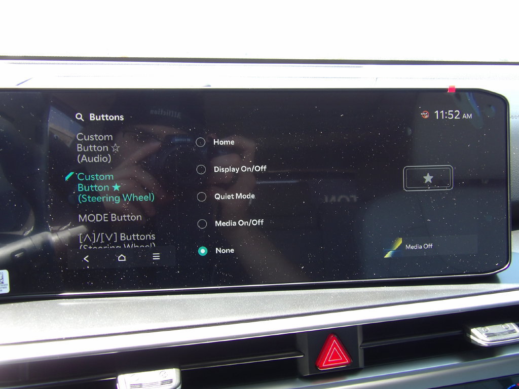 New 2026 Kia Sorento S w/ S Panoramic Sunroof Package FWD image 17