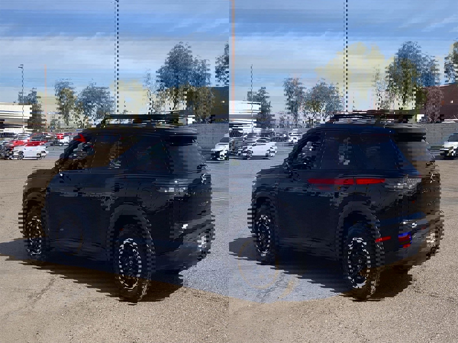 New 2025 Nissan Pathfinder Rock Creek image 4