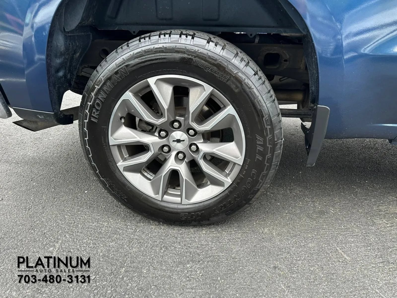Used 2019 Chevrolet Silverado 1500 LT w/ All-Star Edition AWD/4WD image 23
