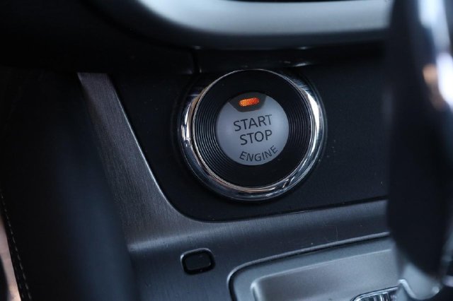 Certified 2024 Nissan Murano SV w/ SV Midnight Edition Package AWD/4WD image 14